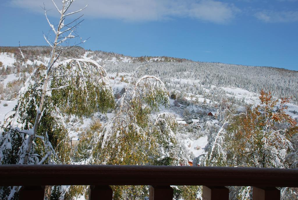 Kraevyd Hotel Yaremche Dış mekan fotoğraf